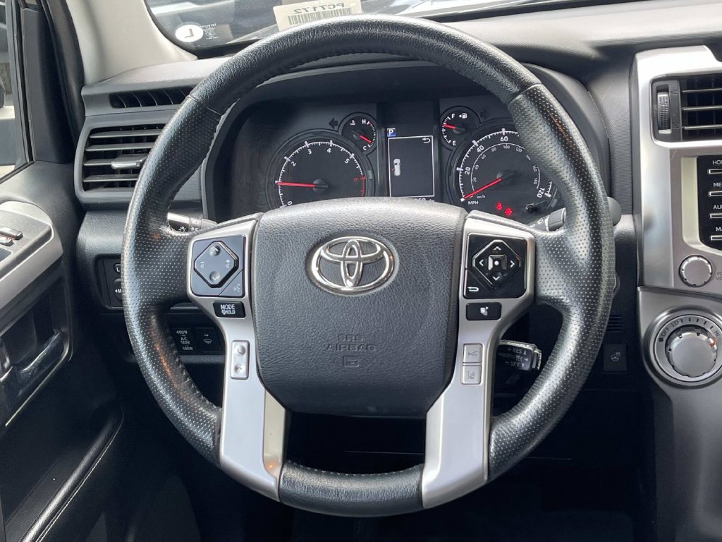 Used 2024 Toyota 4Runner SR5 Premium w/ Moonroof Package AWD/4WD image 9