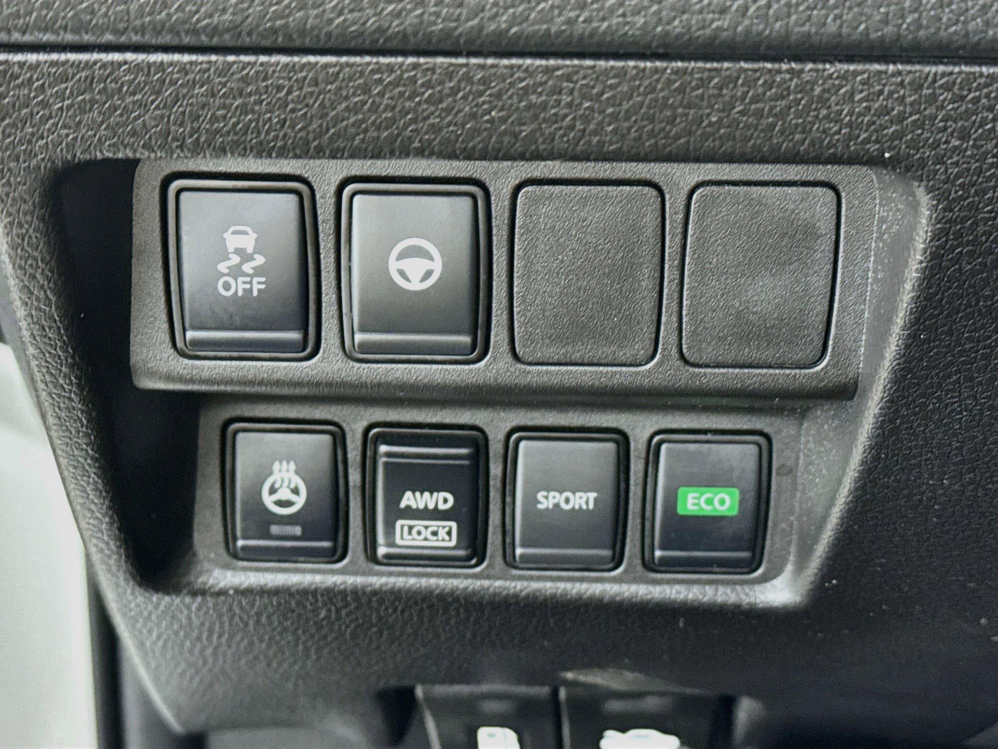 Used 2022 Nissan Rogue Sport SL AWD/4WD image 13