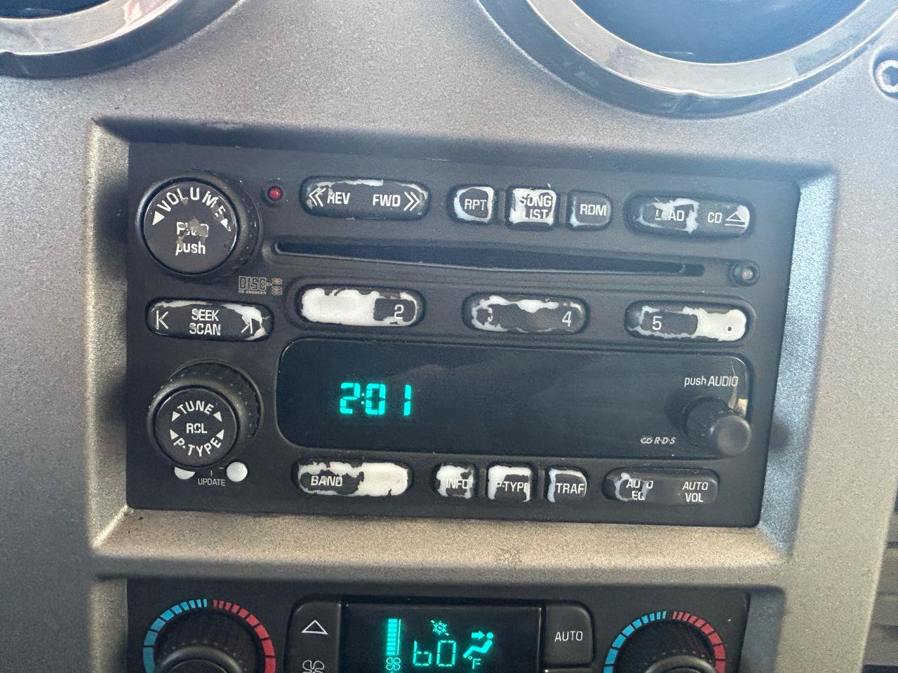 Used 2003 HUMMER H2 w/ Preferred Equipment Group AWD/4WD image 21