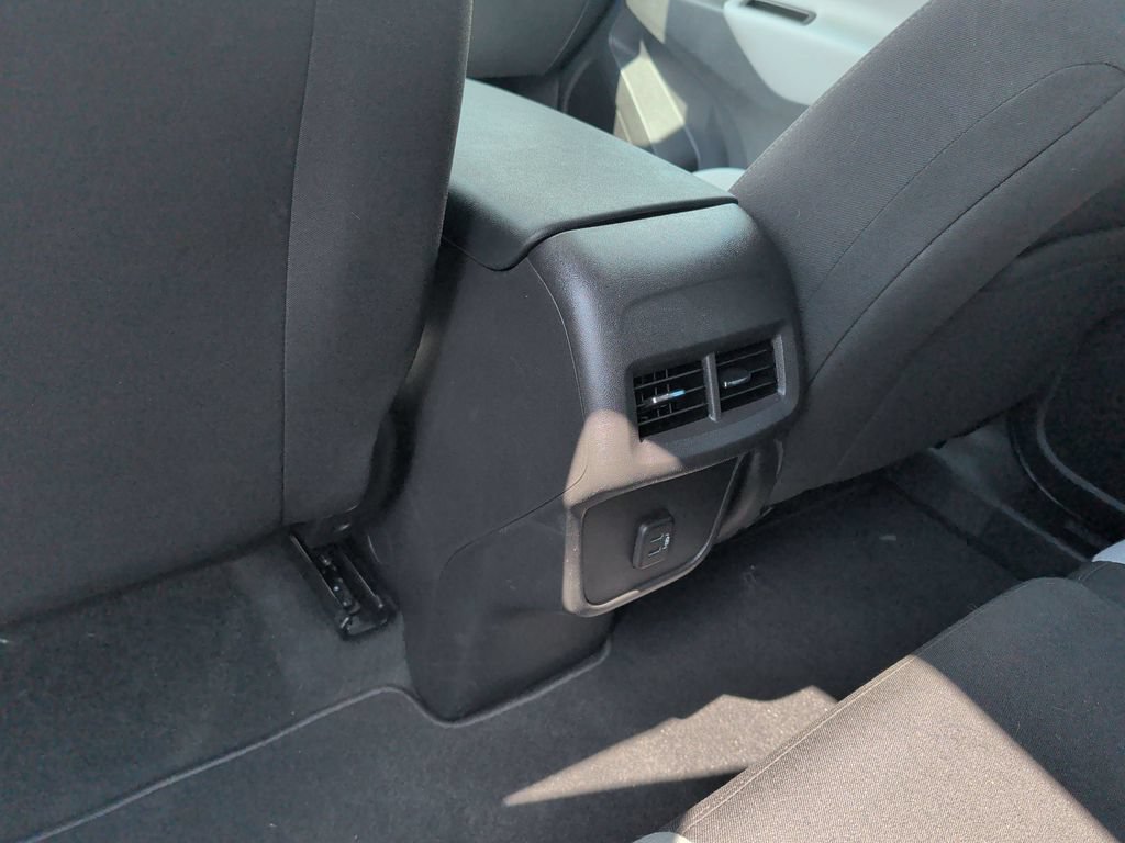 Used 2024 Chevrolet Equinox LS w/ LS Convenience Package AWD/4WD image 18