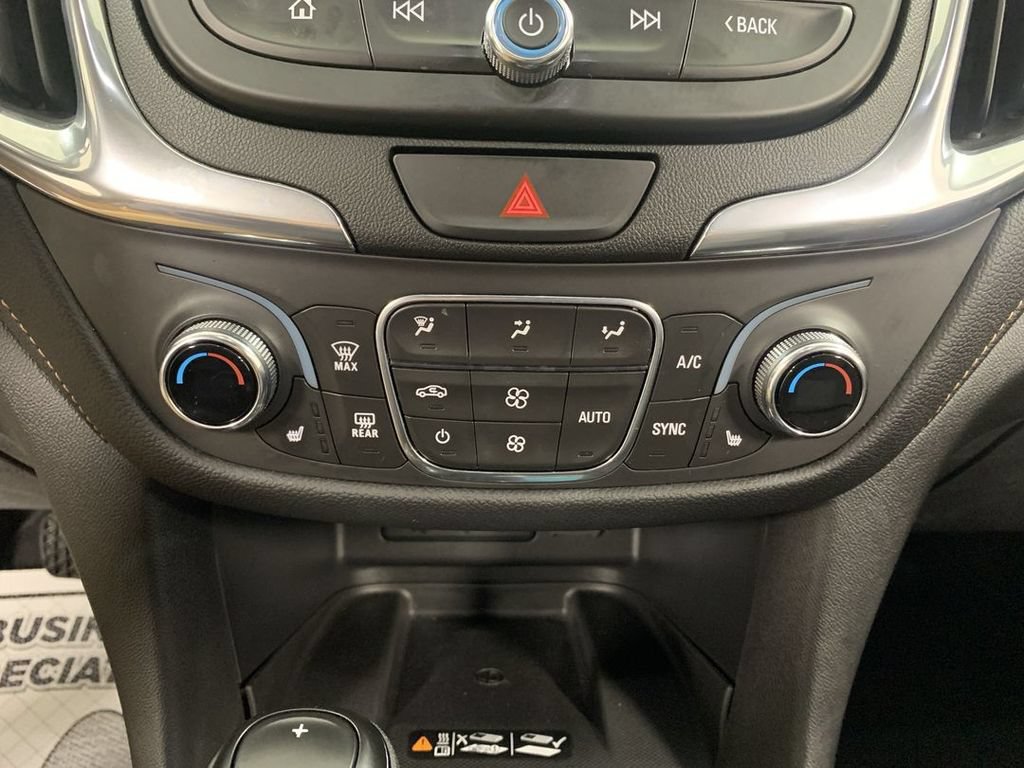 Used 2020 Chevrolet Equinox Premier AWD/4WD image 16