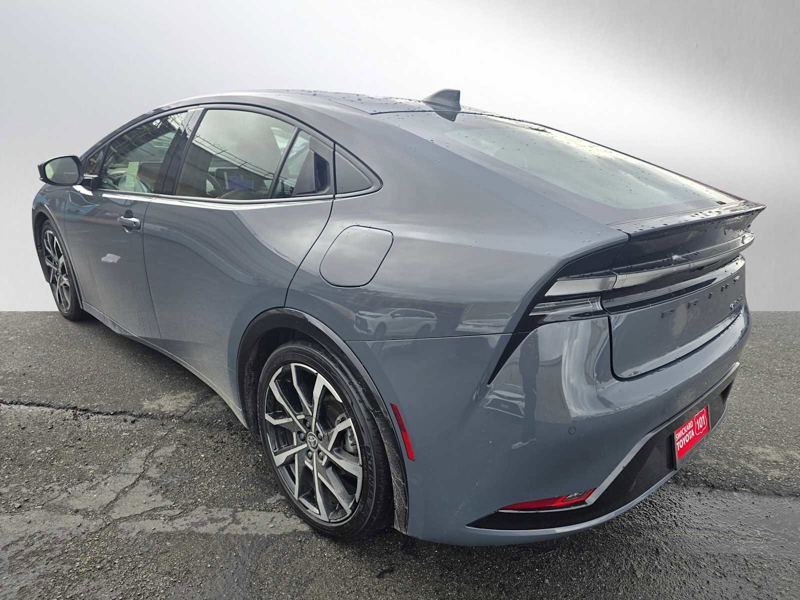 Used 2023 Toyota Prius Prime image 5