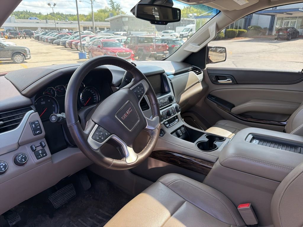 Used 2016 GMC Yukon SLT w/ Open Road Package AWD/4WD image 7
