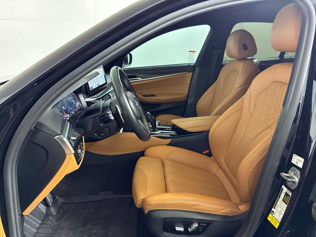 Used 2022 BMW 530i w/ M Sport Package RWD image 20