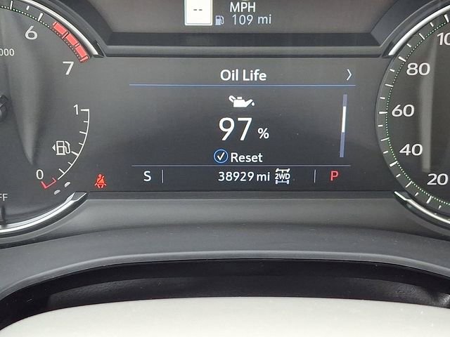 Certified 2023 Cadillac XT5 Premium Luxury image 25