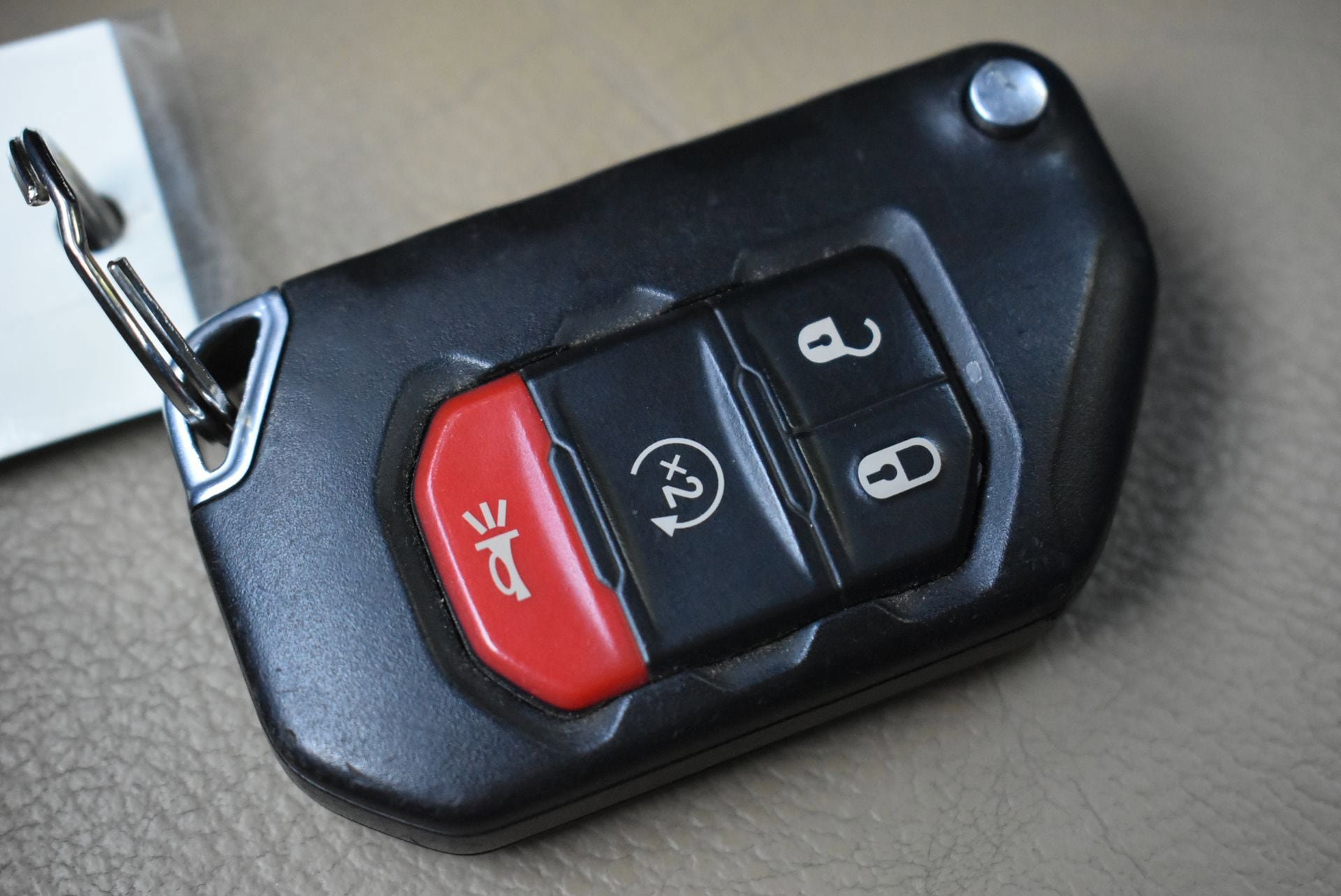 Used 2018 Jeep Wrangler Unlimited Rubicon AWD/4WD image 35