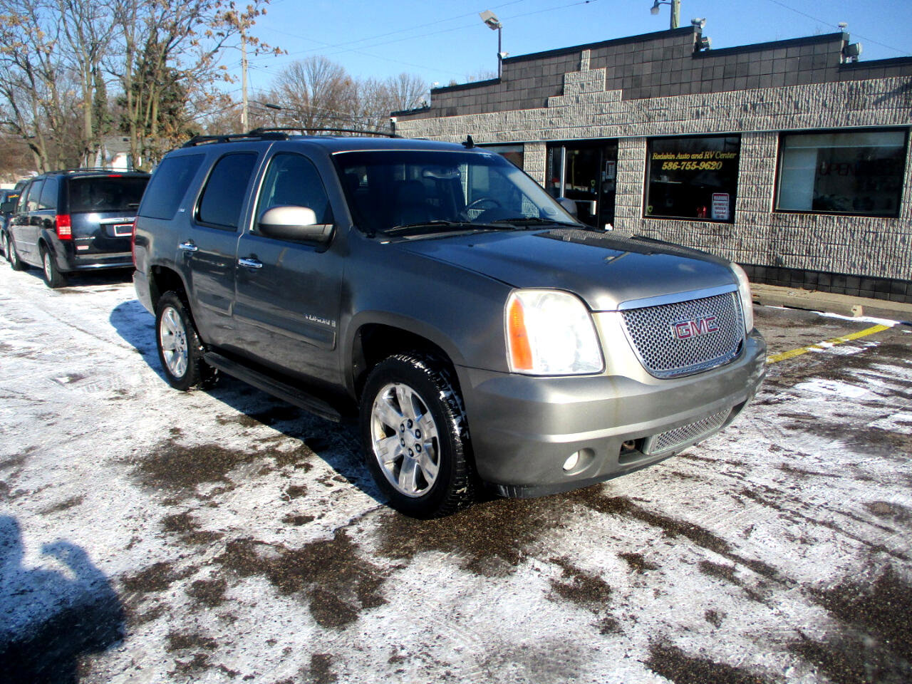 Used 2009 GMC Yukon SLT
