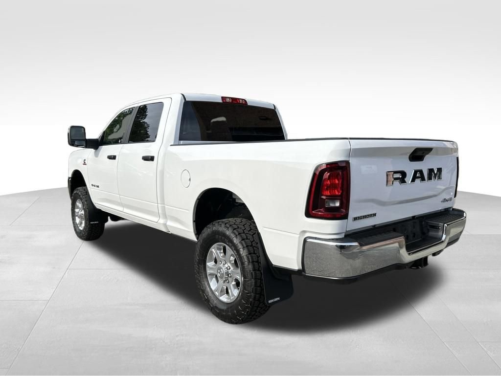 Used 2025 RAM 2500 Big Horn AWD/4WD image 3