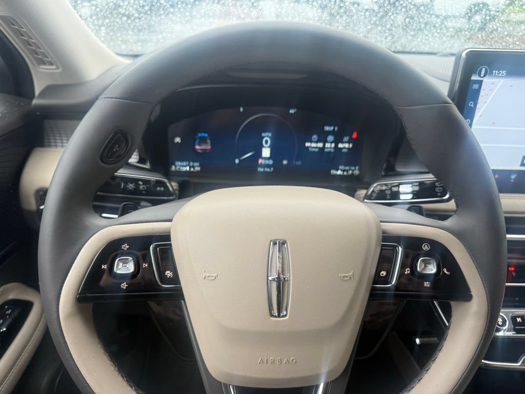 Used 2023 Lincoln Corsair AWD w/ Equipment Group 101A image 19