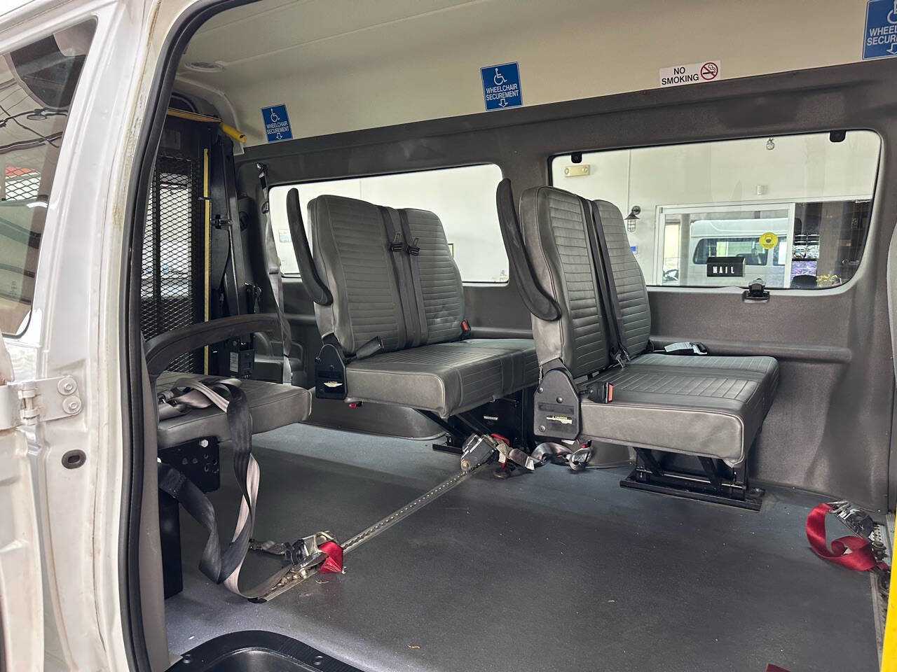 Used 2012 Ford E-250 and Econoline 250 w/ PWR Group image 14