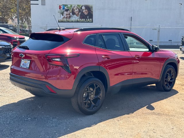 New 2026 Chevrolet Trax LT w/ Driver Confidence Package FWD image 5