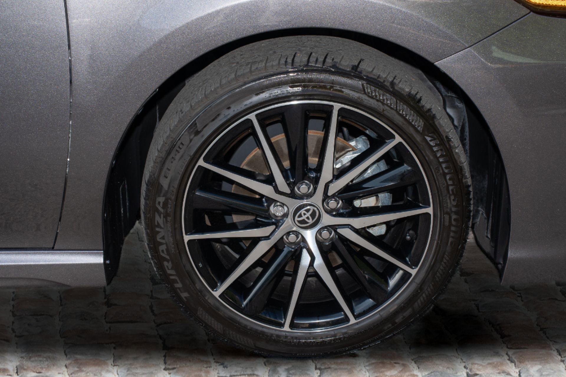 Used 2024 Toyota Camry SE w/ Convenience Package image 40