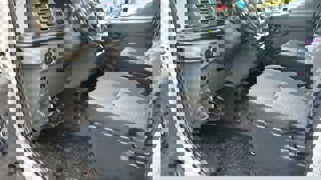 New 2026 Ford Transit 250 148 High Roof image 25