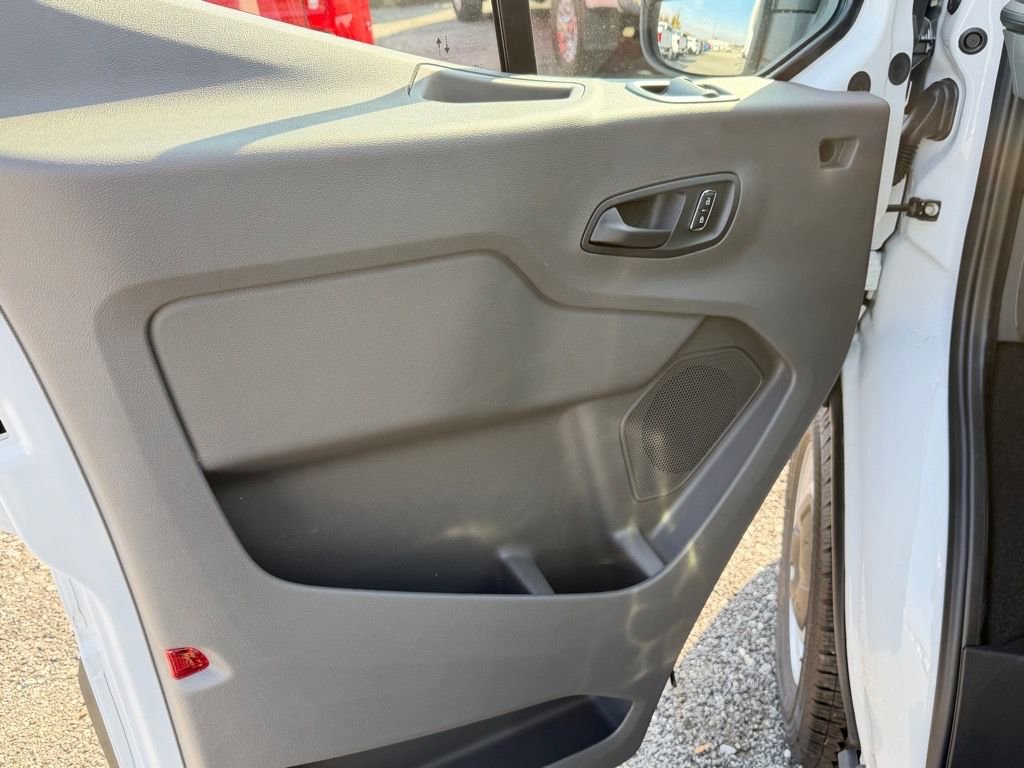 New 2025 Ford Transit 150 Low Roof image 8