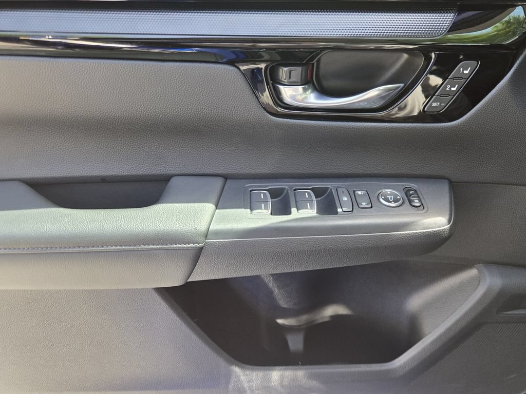 Certified 2025 Honda CR-V EX-L image 27