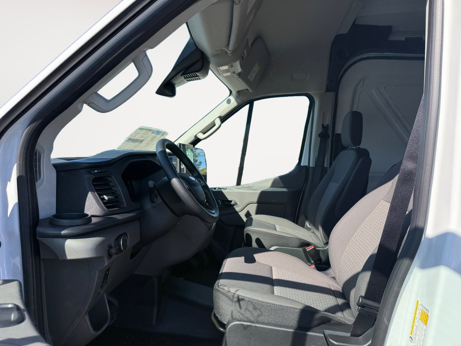 New 2026 Ford Transit 250 148 Medium Roof image 10