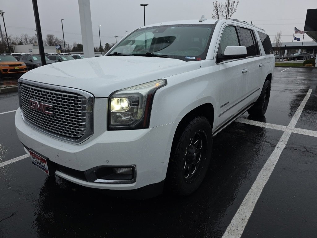 Used 2016 GMC Yukon XL Denali w/ Open Road Package image 1