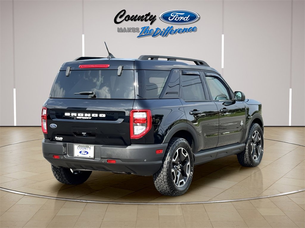 Used 2023 Ford Bronco Sport Outer Banks w/ Tech Package image 23