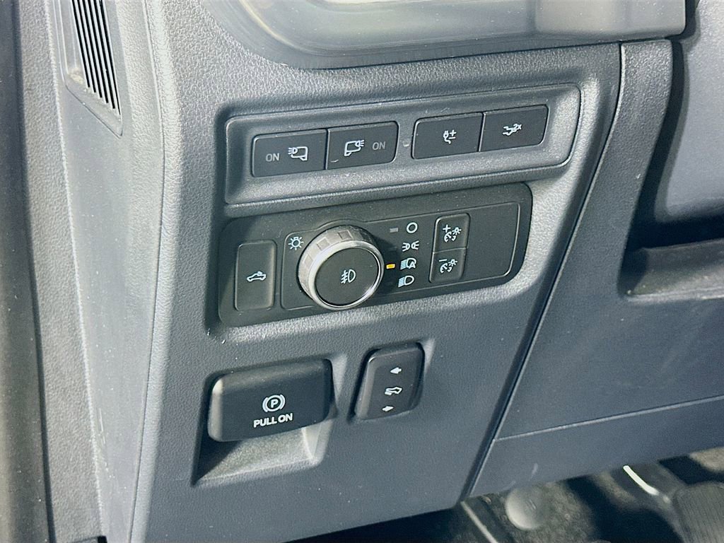 Used 2022 Ford F150 Lariat w/ Equipment Group 502A High image 19