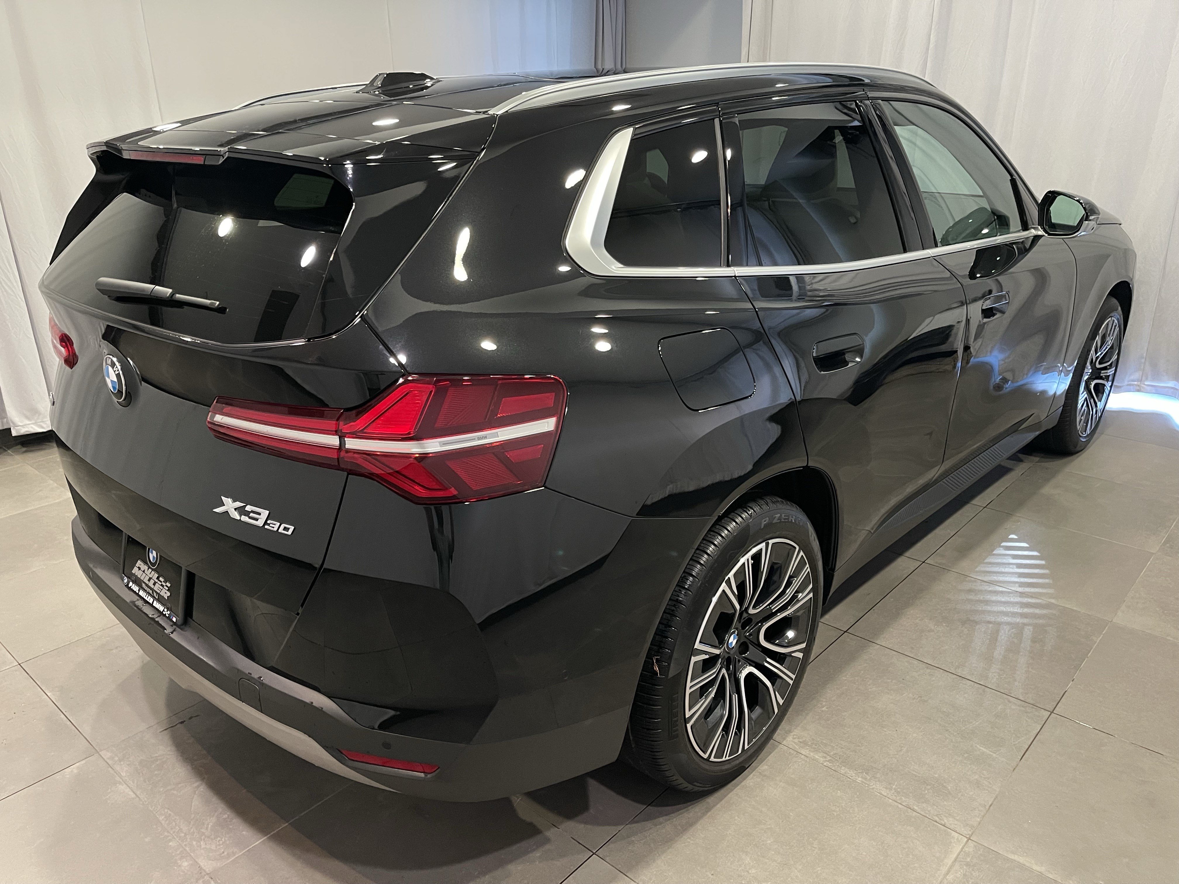 Used 2026 BMW X3 xDrive30i w/ Premium Package AWD/4WD image 6