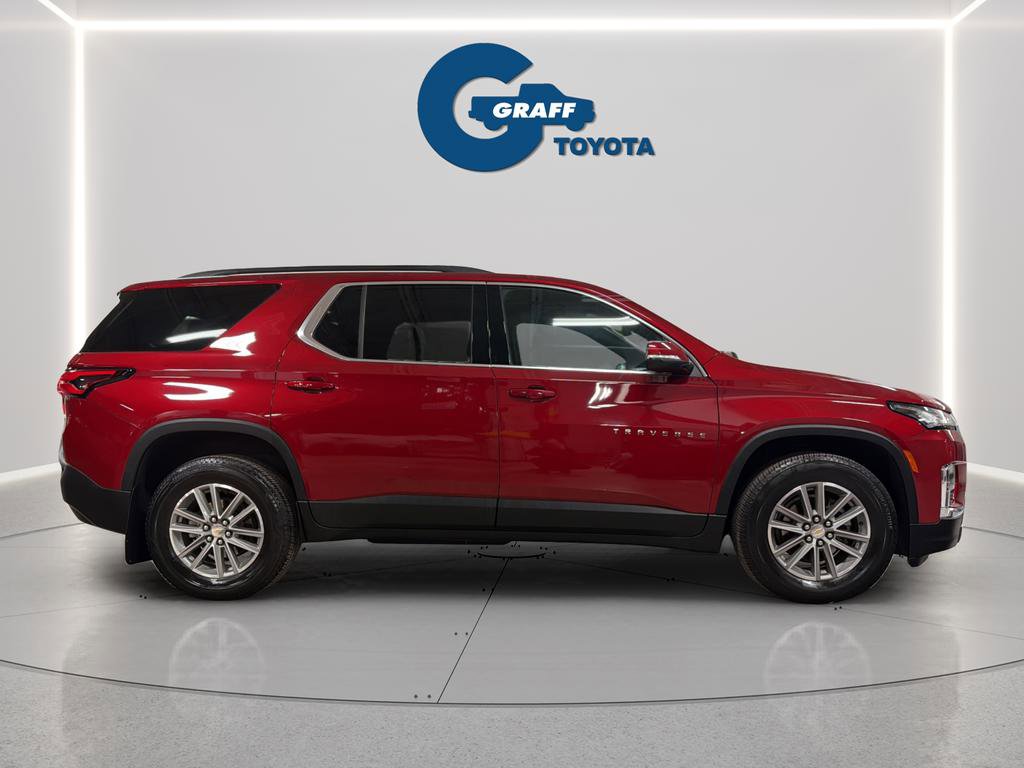 Used 2023 Chevrolet Traverse LT image 9
