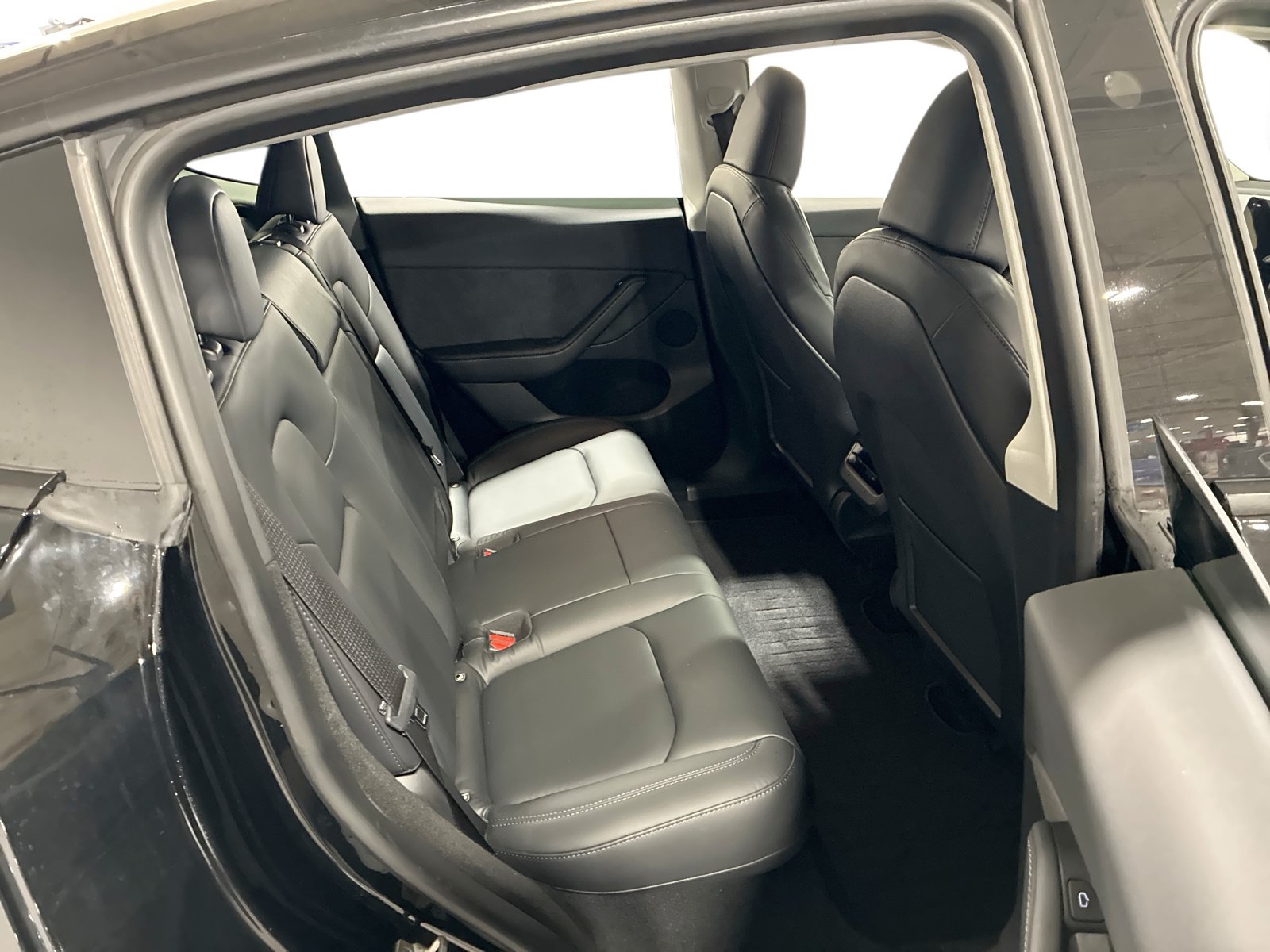 Certified 2023 Tesla Model Y Long Range AWD/4WD image 11