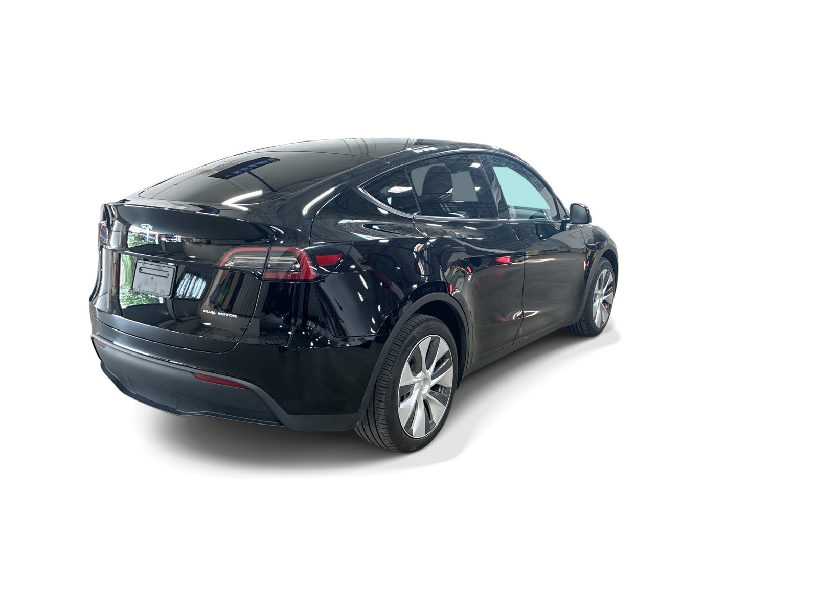 Certified 2023 Tesla Model Y Long Range AWD/4WD image 6