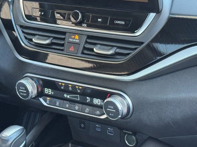 Used 2023 Nissan Altima 2.0 SR image 14