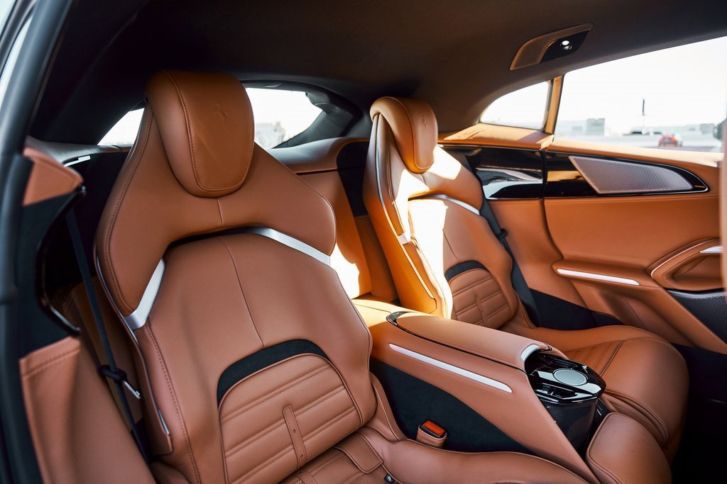 Used 2026 Ferrari Purosangue image 55