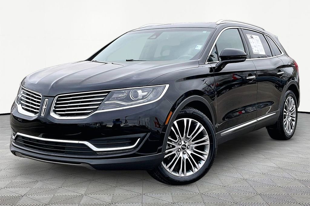 Used 2016 Lincoln MKX Reserve w/ Climate Package image 2