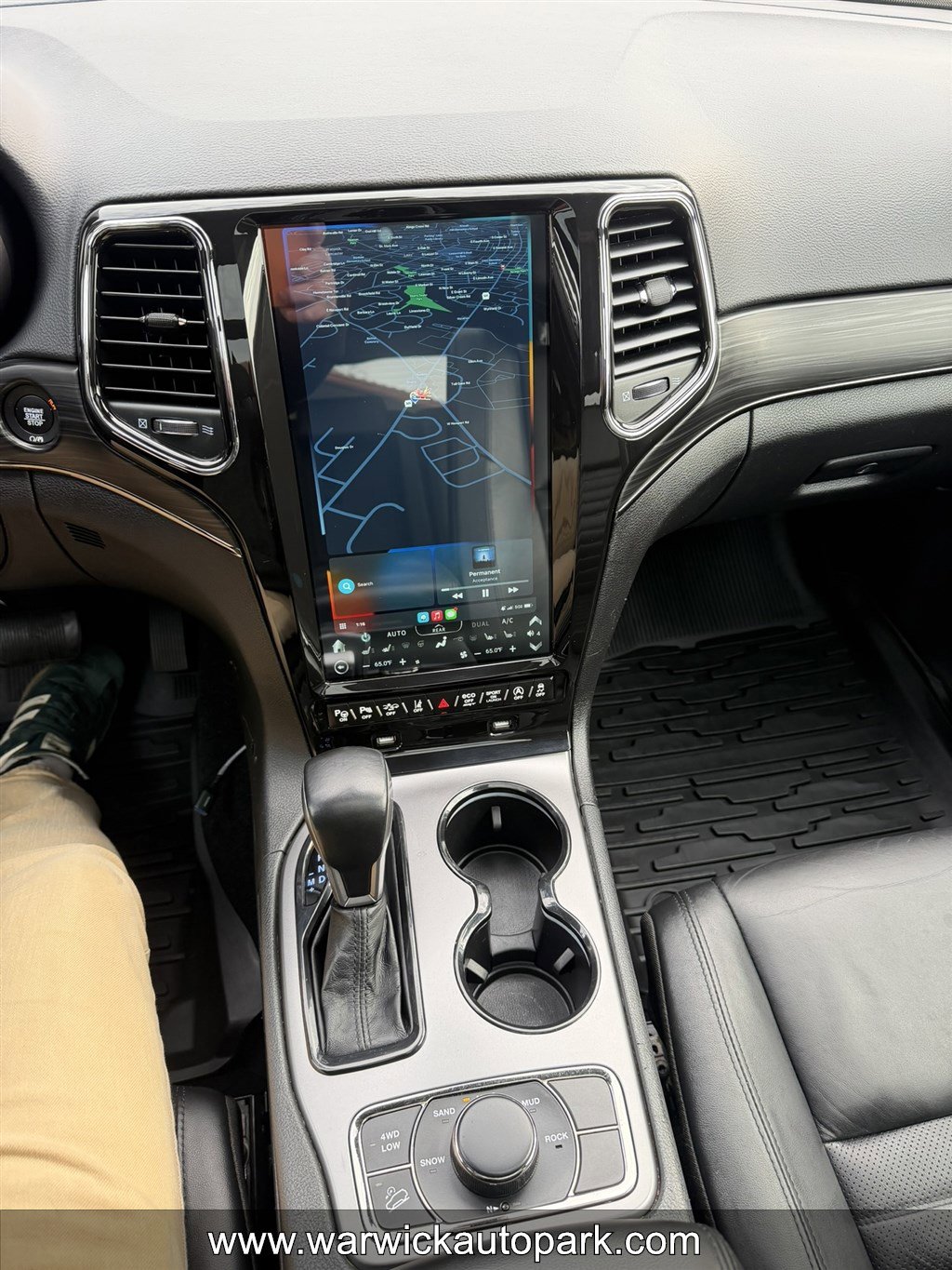 Used 2020 Jeep Grand Cherokee Limited X image 17