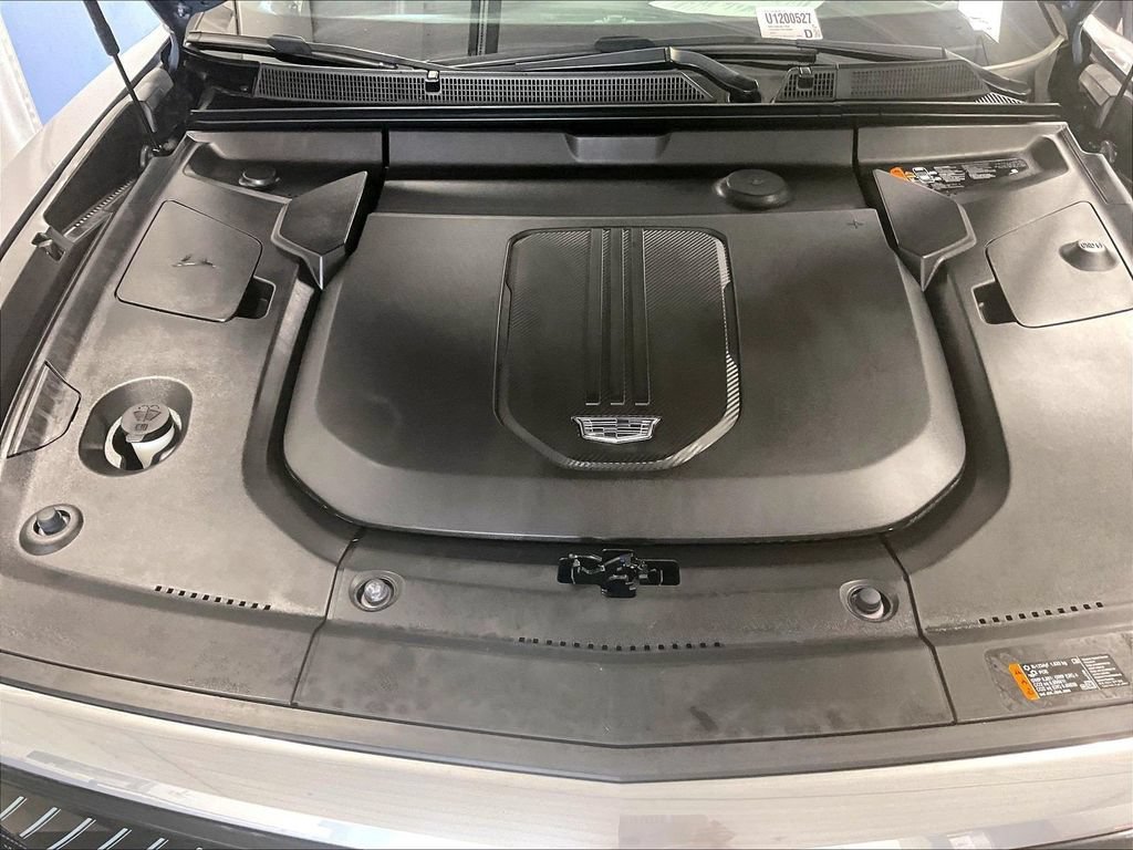 Used 2024 Cadillac Lyriq Tech w/ Driver Assist Package AWD/4WD image 30