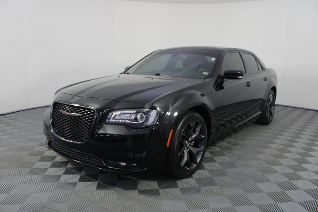 Used 2022 Chrysler 300 S image 21