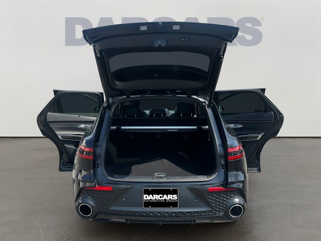 Used 2023 Genesis GV70 3.5T Sport w/ Sport Prestige Package image 30