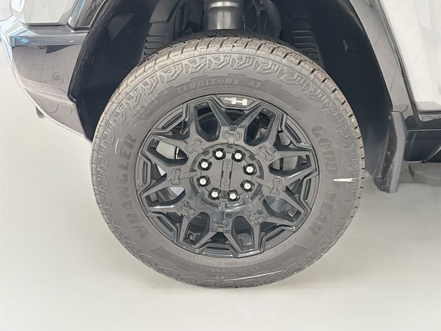 New 2025 GMC Hummer EV 2X AWD/4WD image 27