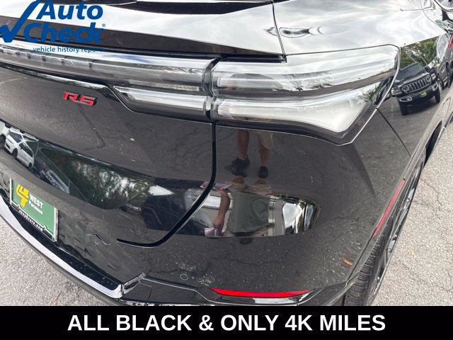 Used 2025 Chevrolet Equinox EV RS w/ Active Safety Package 3 AWD/4WD image 35