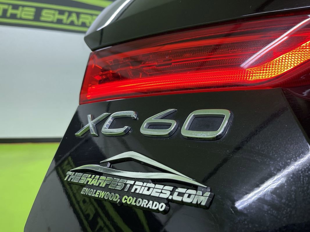 Used 2024 Volvo XC60 B5 Plus image 13