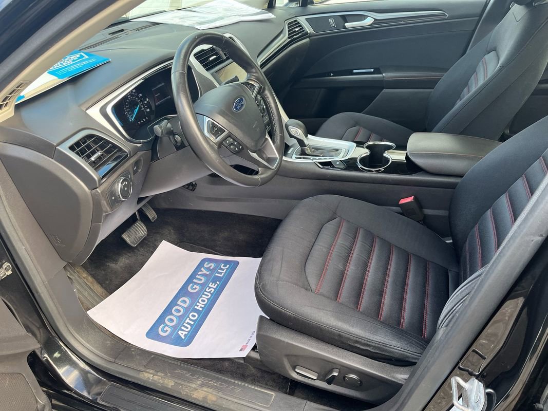 Used 2014 Ford Fusion SE image 7
