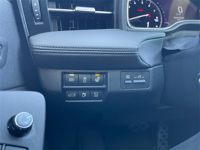 Used 2020 Toyota Avalon Touring w/ Advanced Safety Package image 21