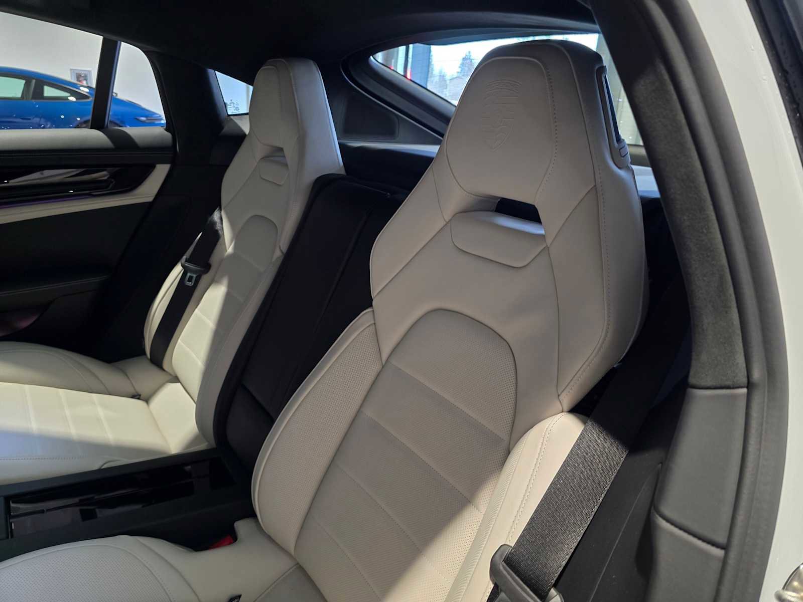 Used 2025 Porsche Panamera GTS image 26