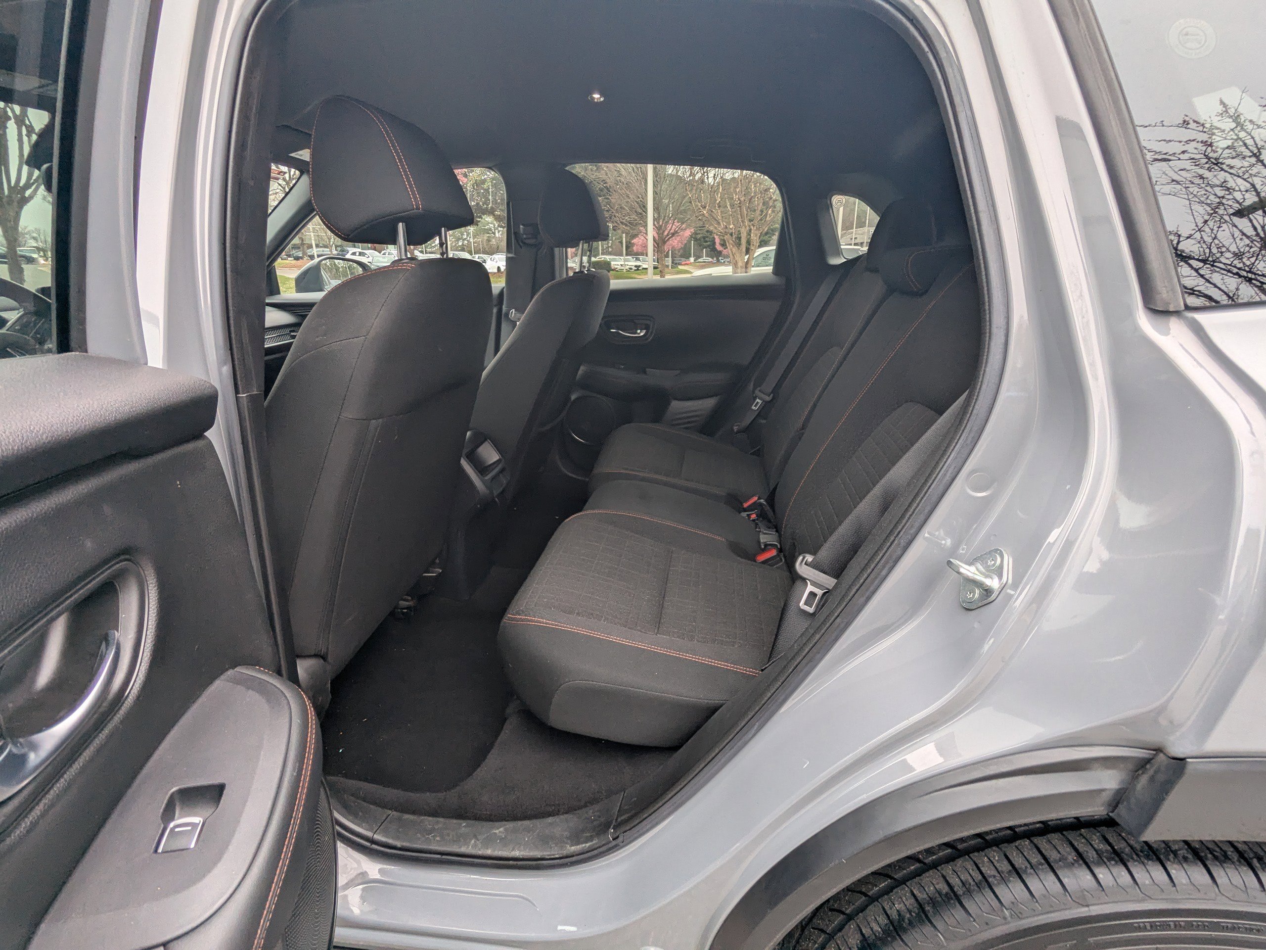 Used 2023 Honda HR-V Sport image 11