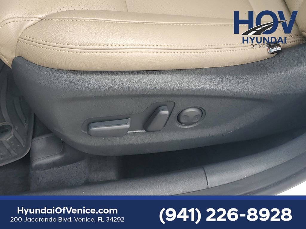 Certified 2021 Hyundai Tucson Value w/ Cargo Package FWD image 22