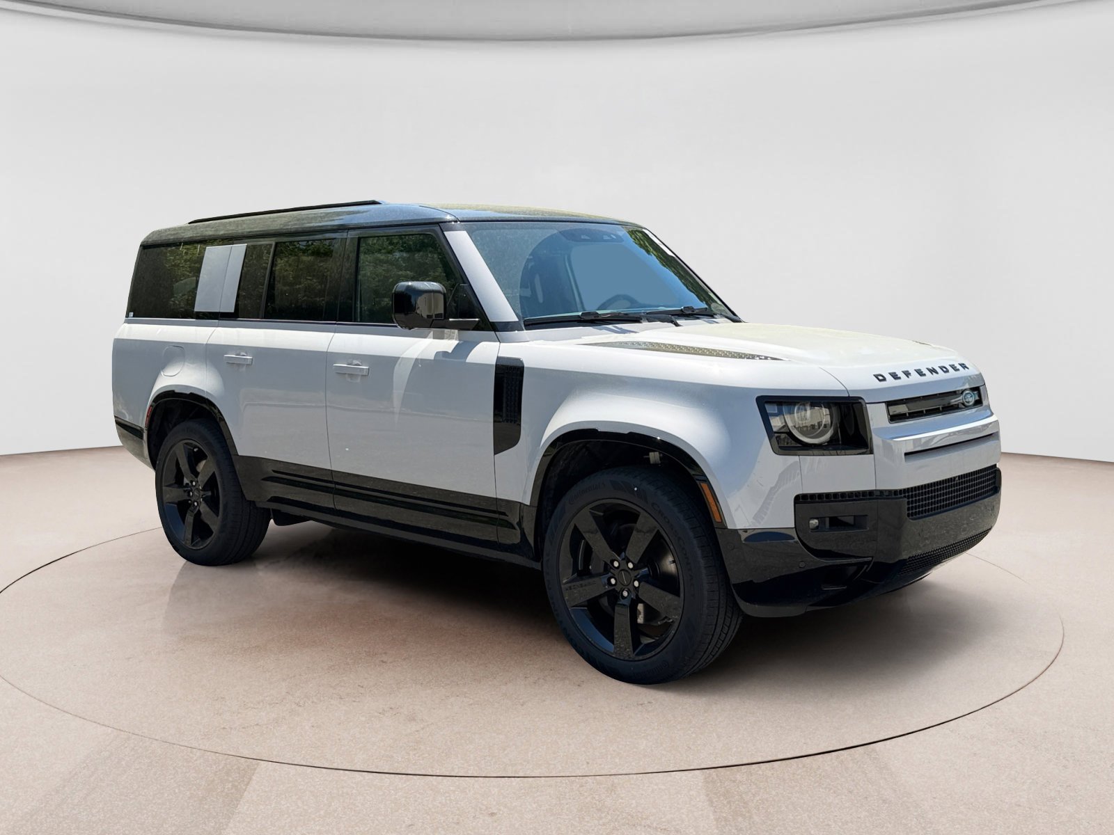 New 2026 Land Rover Defender 130 X-Dynamic SE AWD/4WD image 7