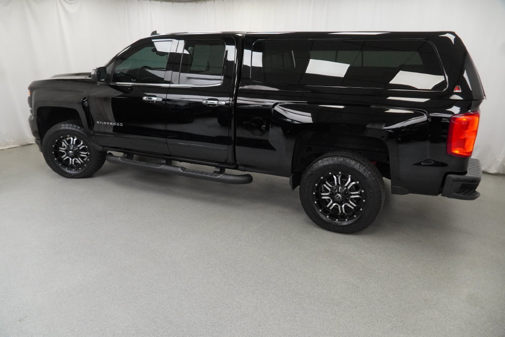 Used 2016 Chevrolet Silverado 1500 LTZ Z71 w/ LTZ Plus Package AWD/4WD image 6