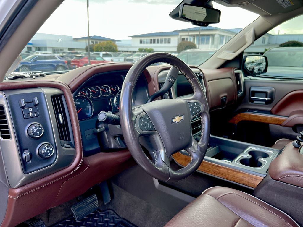 Used 2017 Chevrolet Silverado 1500 High Country AWD/4WD image 10