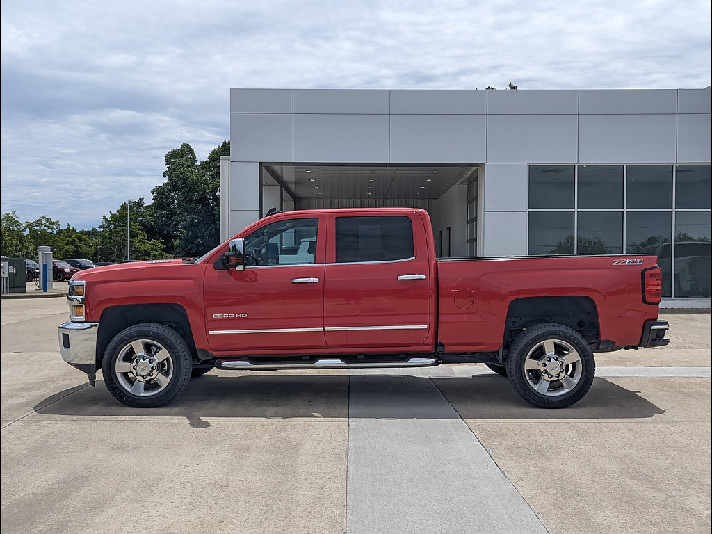 Used 2016 Chevrolet Silverado 2500 LTZ w/ Duramax Plus Package AWD/4WD image 9