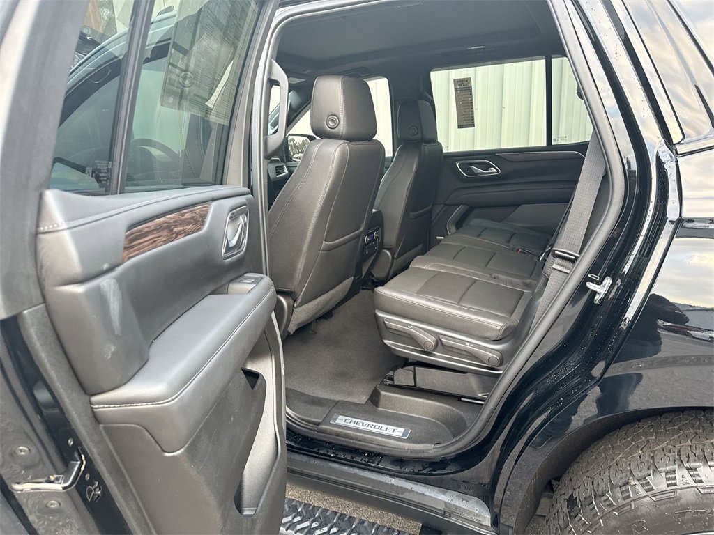 Used 2022 Chevrolet Tahoe Z71 w/ Luxury Package image 29