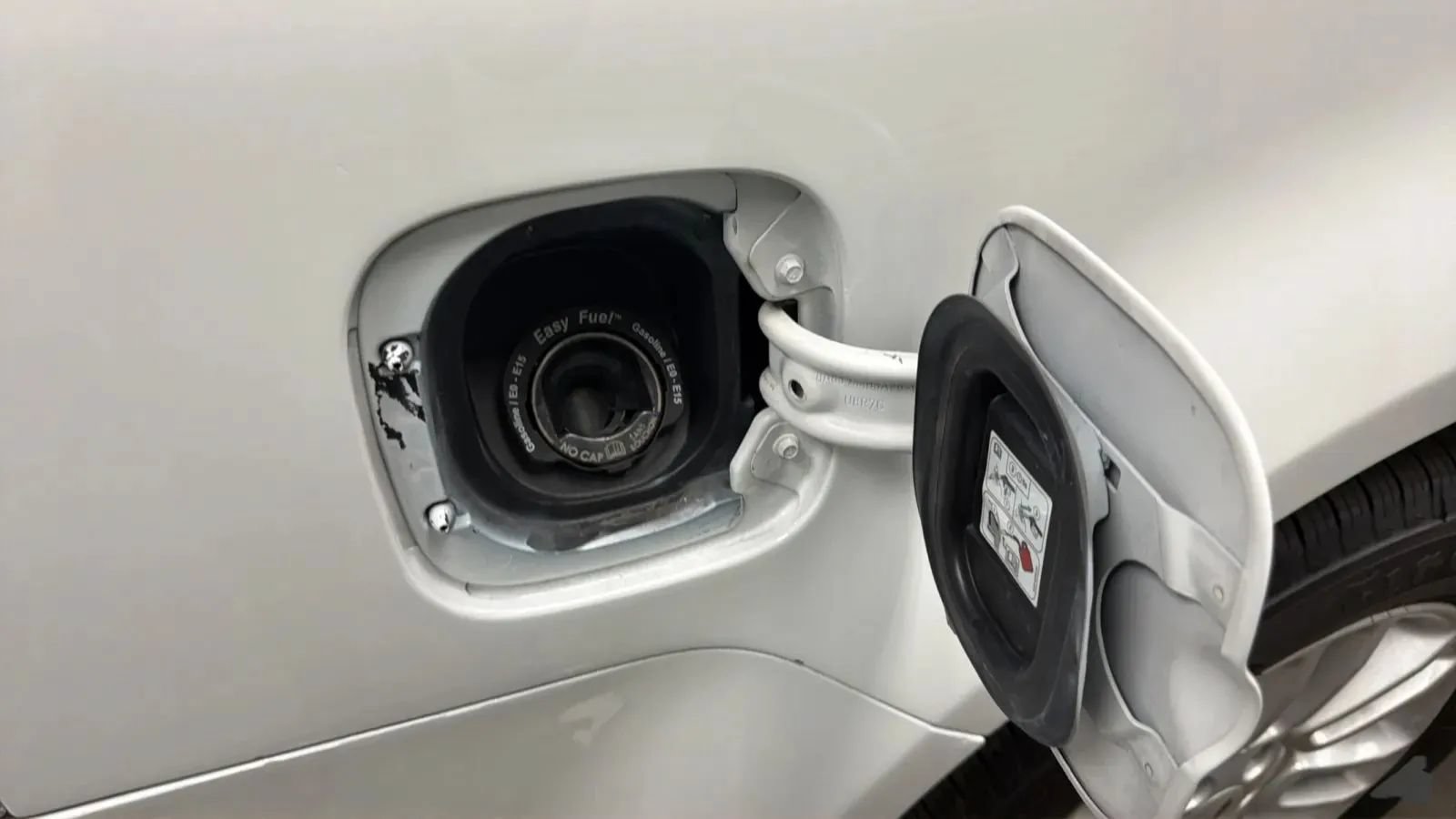Used 2015 Ford Flex SEL w/ Equipment Group 202A FWD image 30
