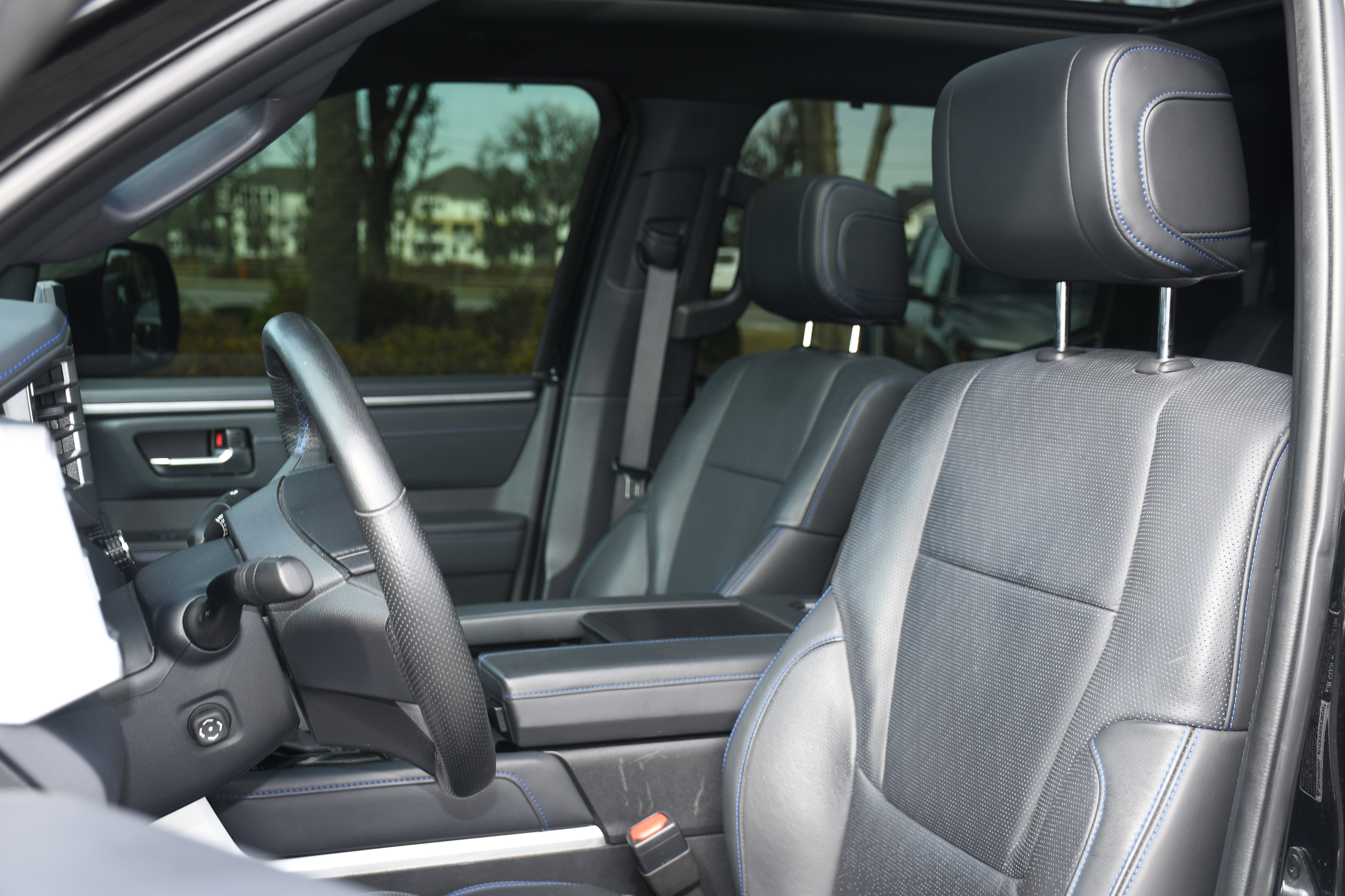 Used 2023 Toyota Tundra Platinum image 13