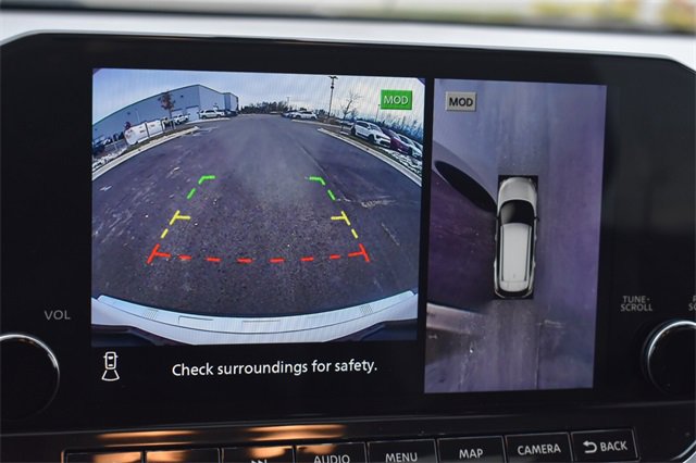 Used 2021 Nissan Rogue Platinum image 33